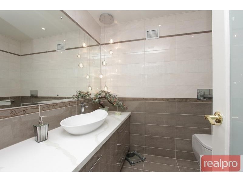 8/1 Queen Street, South Perth WA 6151