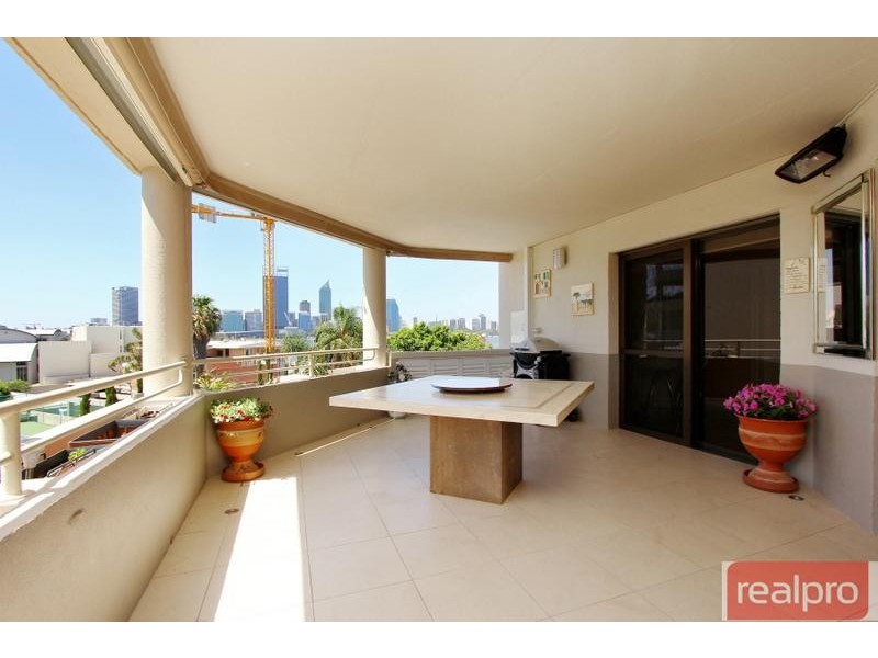 8/1 Queen Street, South Perth WA 6151