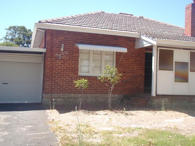 25 Cornish Crescent, Manning WA 6152