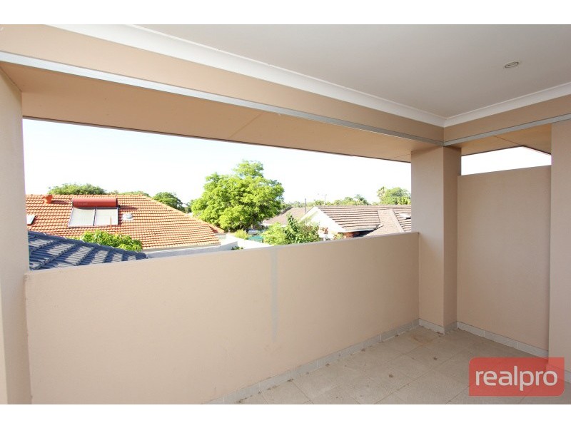 48a Cloister Ave, Manning WA 6152