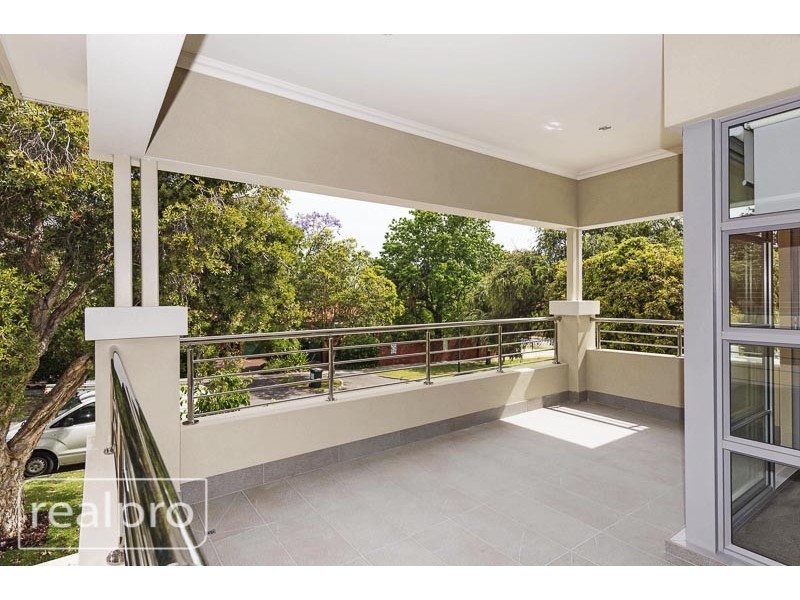 32A Gardner Street, Como WA 6152