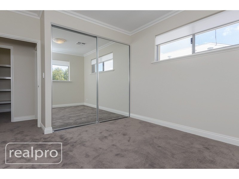 32B Gardner Street, Como WA 6152