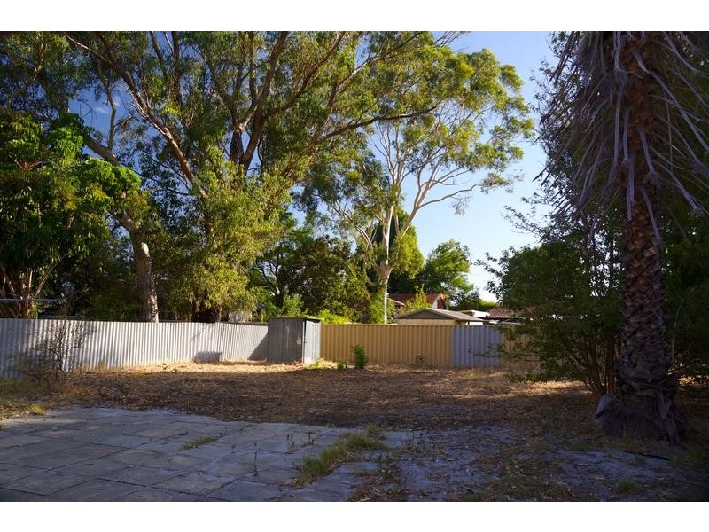 30 Wynyard Way, Thornlie WA 6108