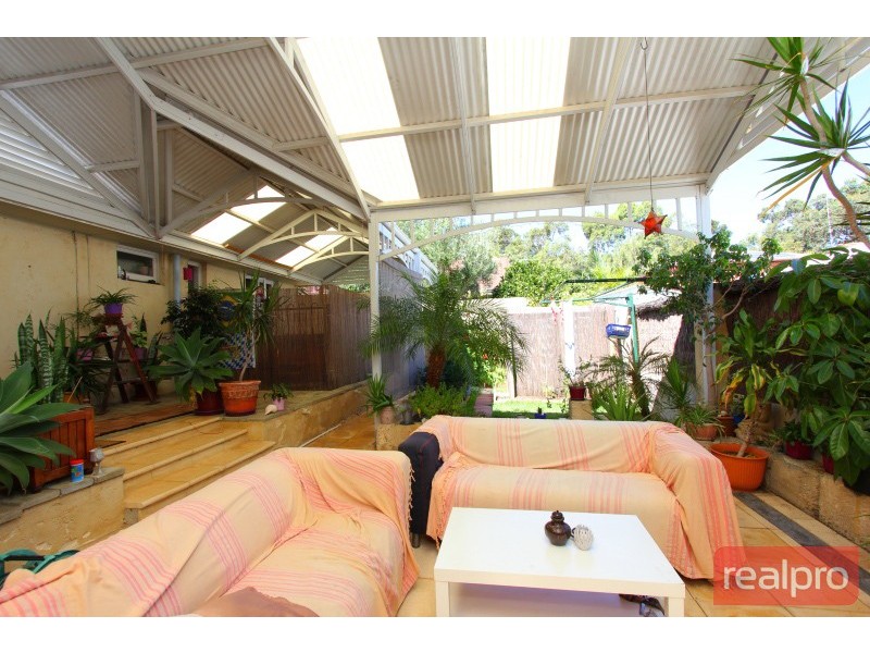 76 Solomon Street, Palmyra WA 6157