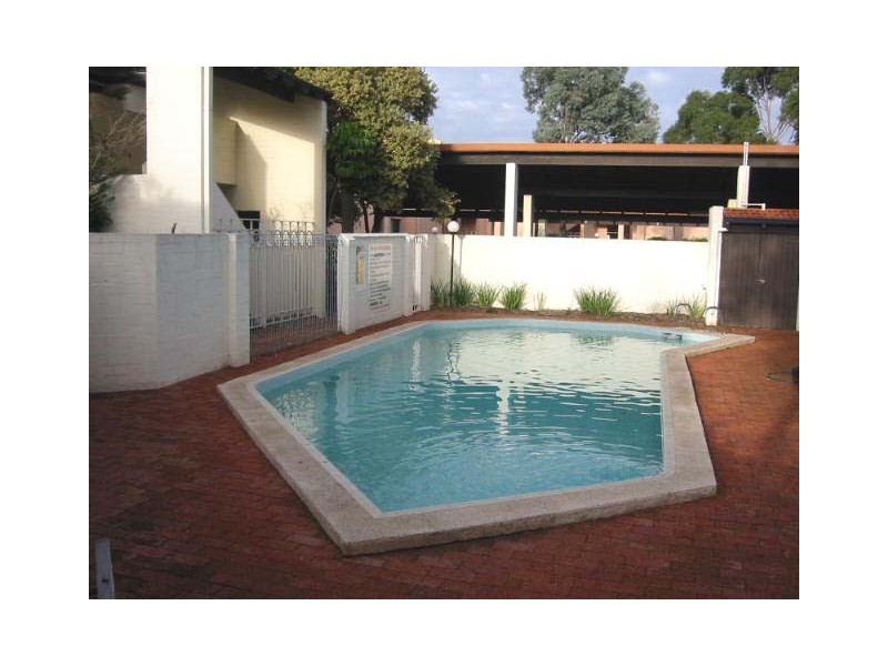 26/4 Manning Terrace, South Perth WA 6151