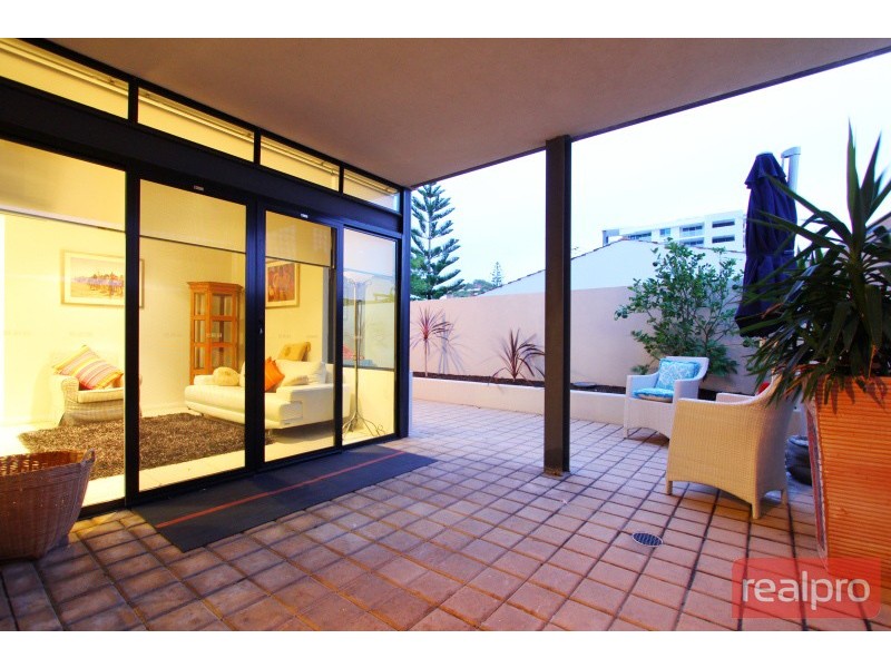 3/39 Mill Point Road, South Perth WA 6151