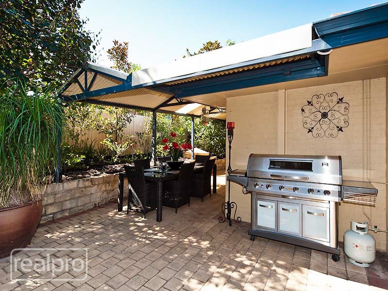 39B Bickley Crescent, Manning WA 6152