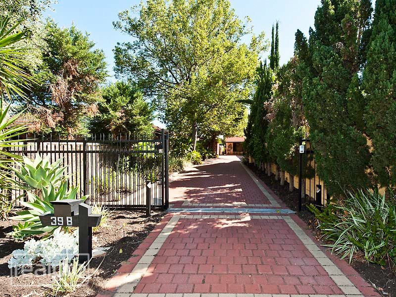 39B Bickley Crescent, Manning WA 6152