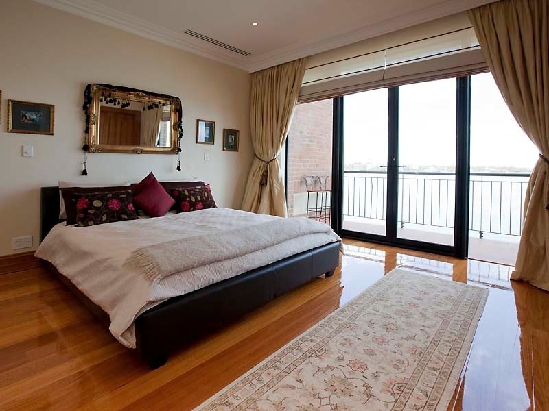 302/171-173 Mounts Bay Road, Crawley WA 6009