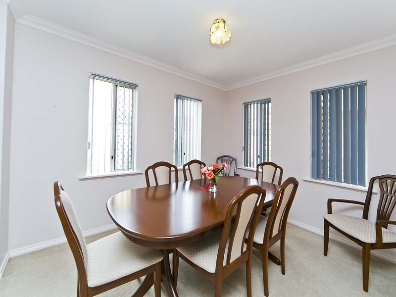 2/63 Gardner Street, Como WA 6152