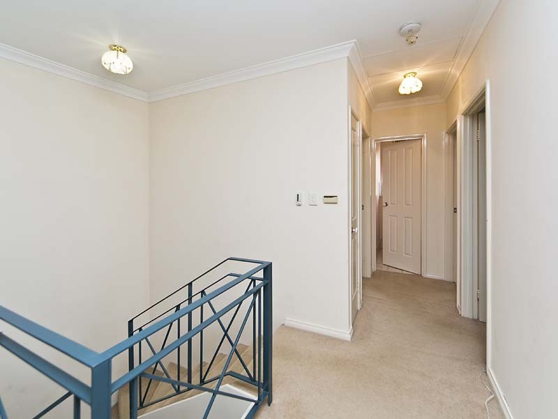 2/63 Gardner Street, Como WA 6152