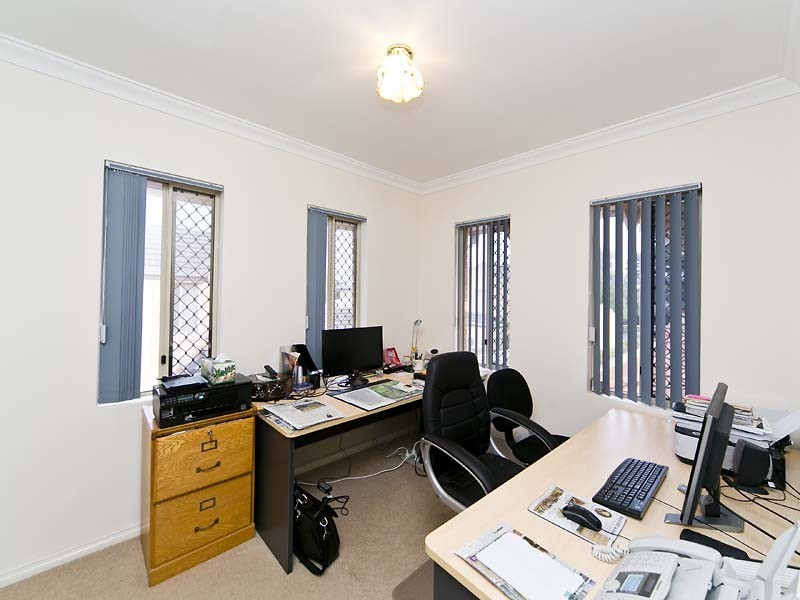 2/63 Gardner Street, Como WA 6152