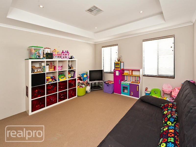 37A Crawshaw Crescent, Manning WA 6152