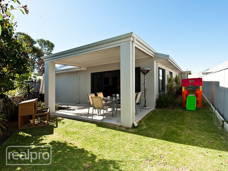 37A Crawshaw Crescent, Manning WA 6152