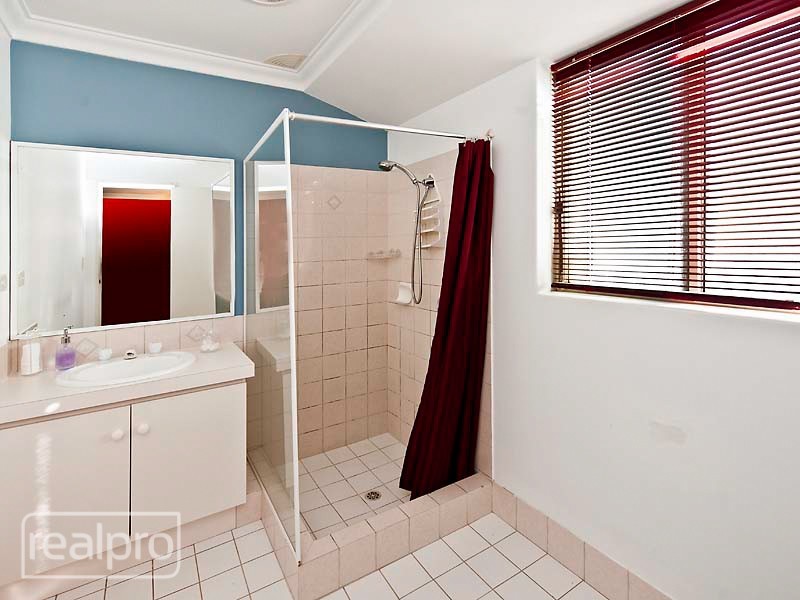 3/40 Conochie Crescent, Manning WA 6152