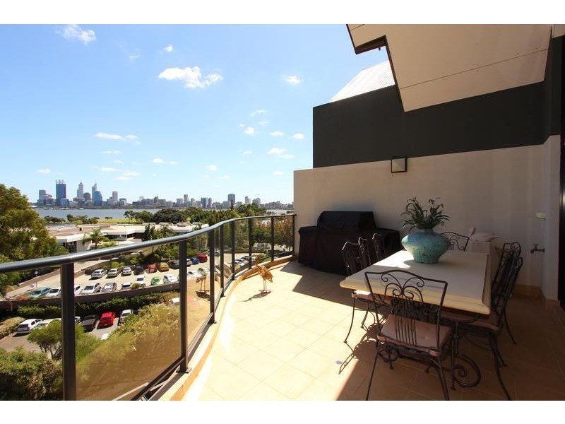 296/20 Mill Point Road, South Perth WA 6151