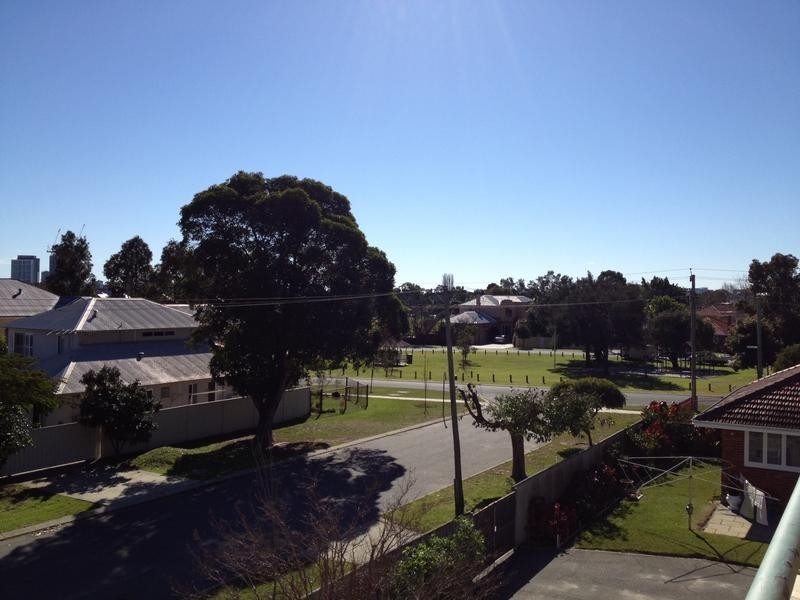 17/19 Delamere Avenue, South Perth WA 6151