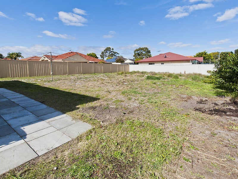 9 Henning Crescent, Manning WA 6152