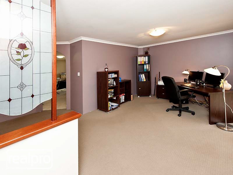 6B Isabella Crescent, Manning WA 6152