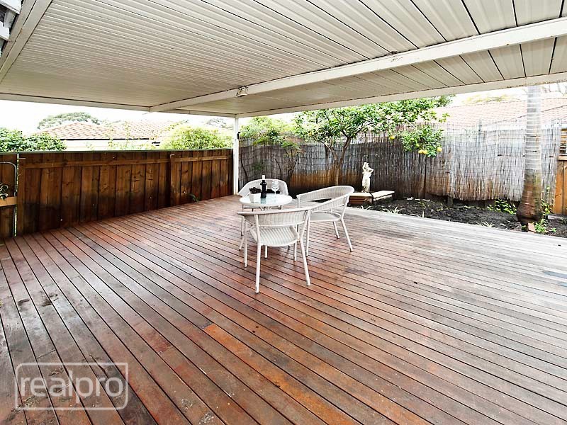 13A Forward Street, Manning WA 6152