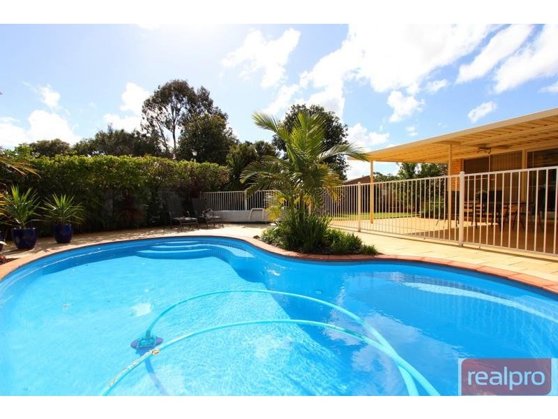 13 Boongala Close, Karawara WA 6152