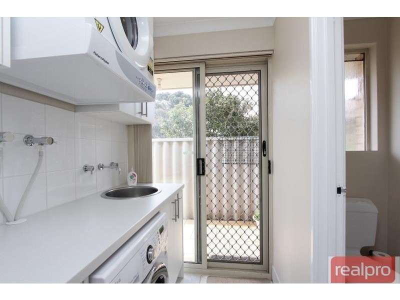 13 Boongala Close, Karawara WA 6152