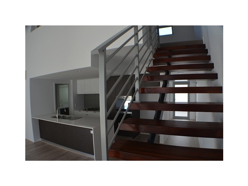 15/2 Downey Drive, Como WA 6152