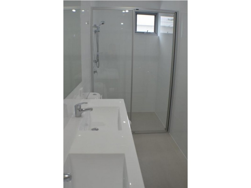 15/2 Downey Drive, Como WA 6152