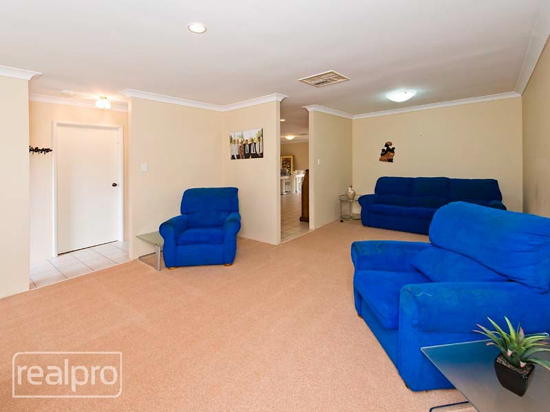 60B Cloister Avenue, Manning WA 6152