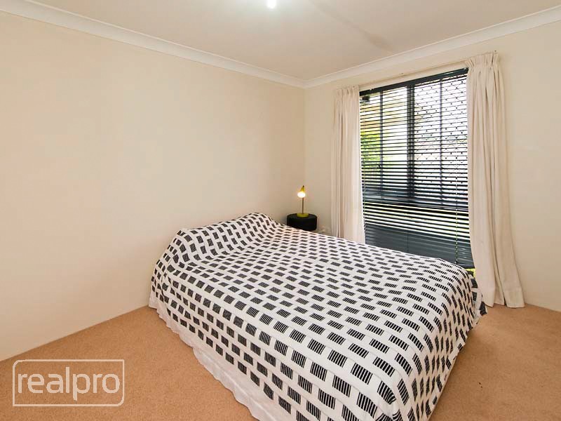 60B Cloister Avenue, Manning WA 6152