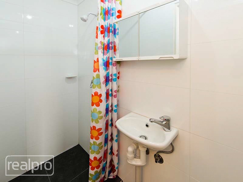 60B Cloister Avenue, Manning WA 6152