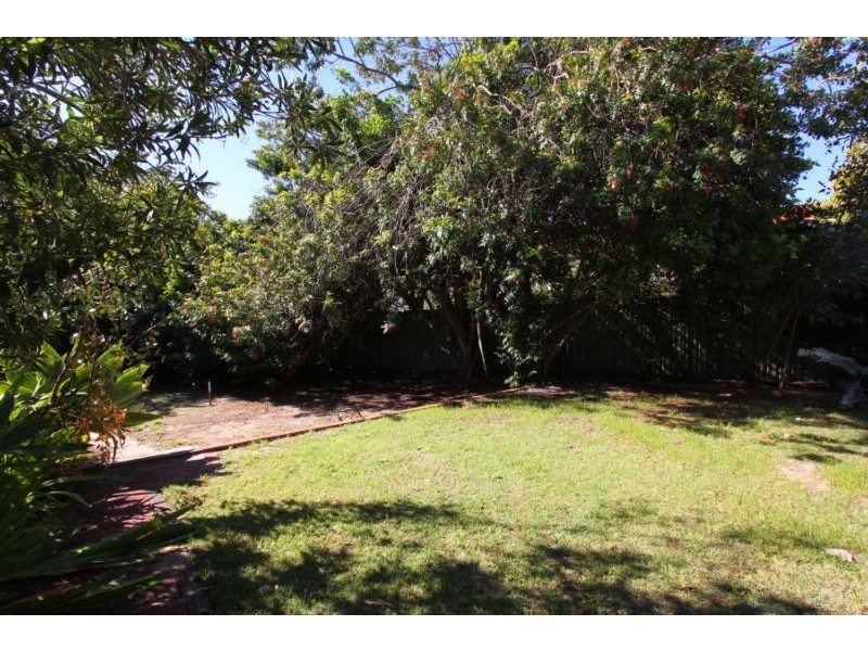 4 Godwin Avenue, Manning WA 6152