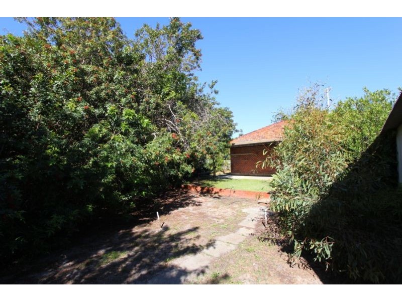 4 Godwin Avenue, Manning WA 6152