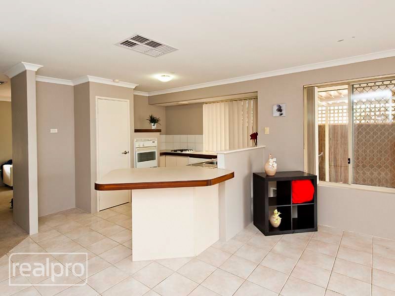 29A Goss Avenue, Manning WA 6152