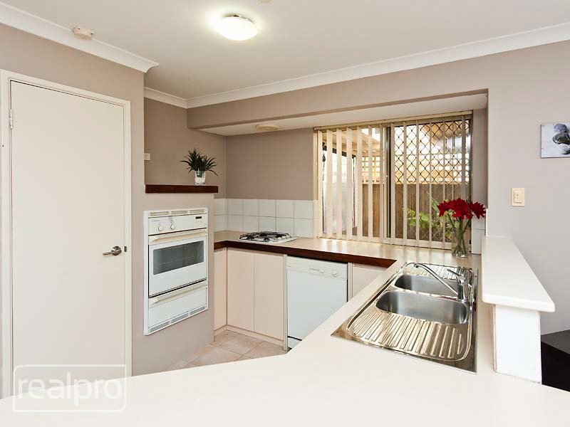 29A Goss Avenue, Manning WA 6152