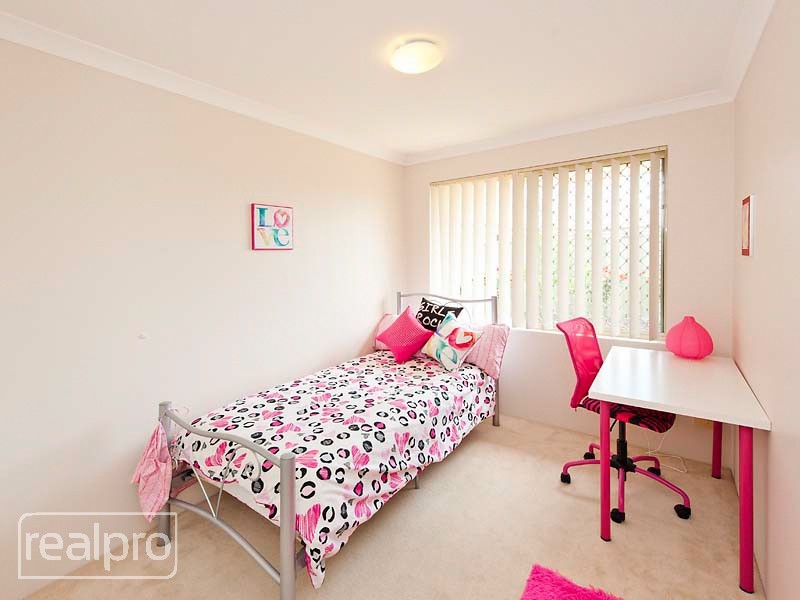 29A Goss Avenue, Manning WA 6152