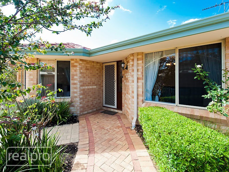 35A Griffin Crescent, Manning WA 6152