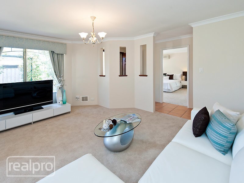 35A Griffin Crescent, Manning WA 6152