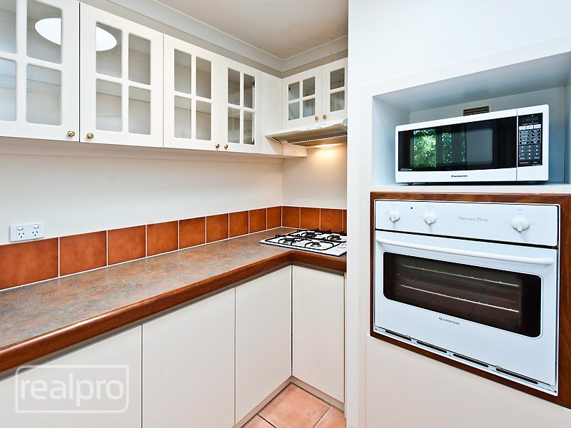 35A Griffin Crescent, Manning WA 6152
