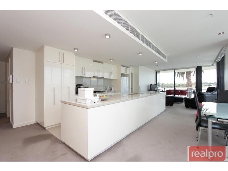 201E/70 Canning Beach Road, Applecross WA 6153