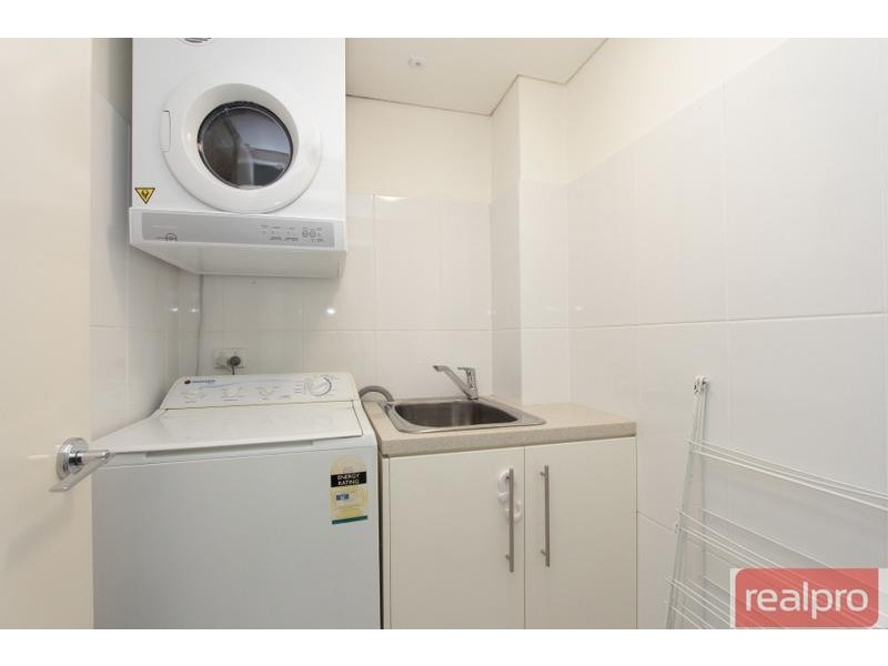 201E/70 Canning Beach Road, Applecross WA 6153