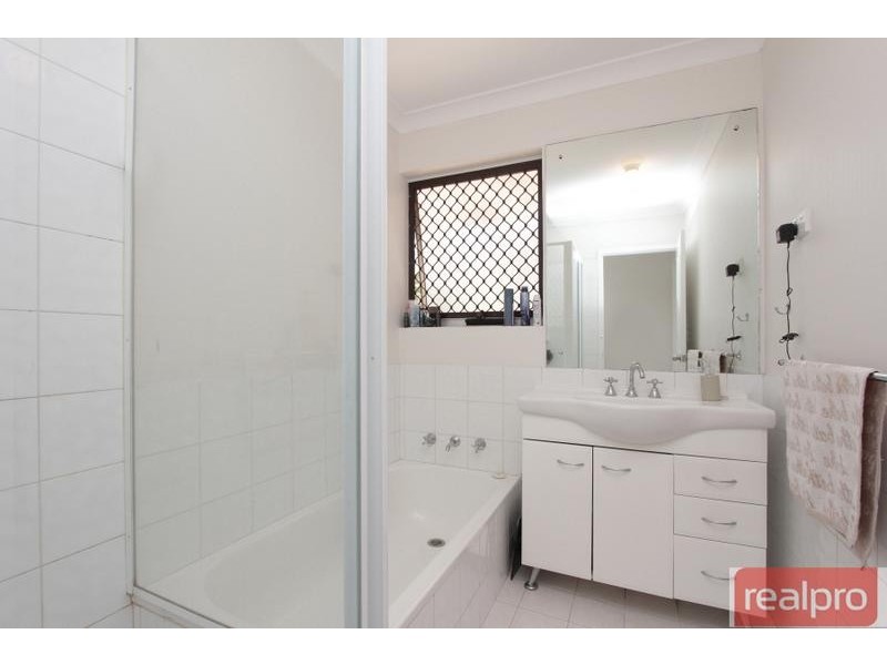 59 Esperanto Way, Westminster WA 6061