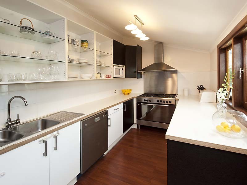 55 Crawshaw Crescent, Manning WA 6152