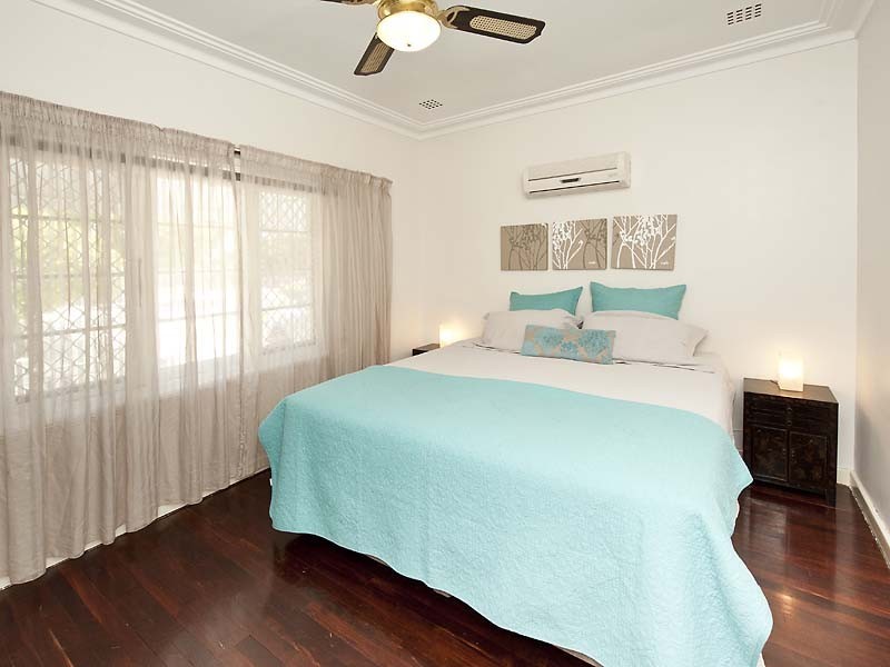 55 Crawshaw Crescent, Manning WA 6152