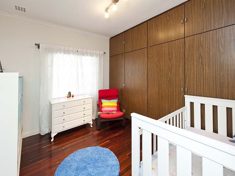55 Crawshaw Crescent, Manning WA 6152