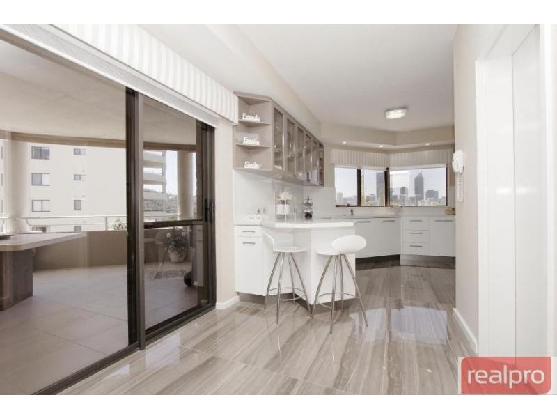 8/1 Queen Street, South Perth WA 6151