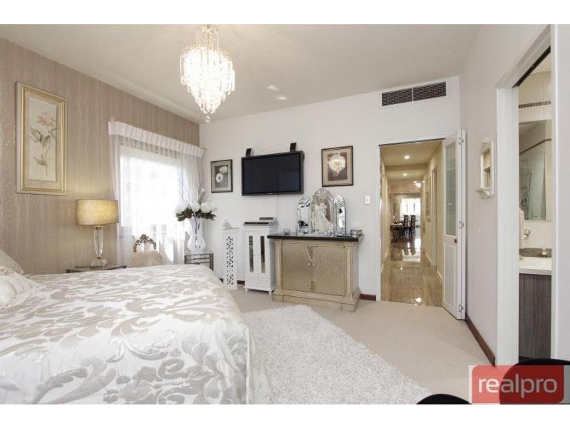 8/1 Queen Street, South Perth WA 6151