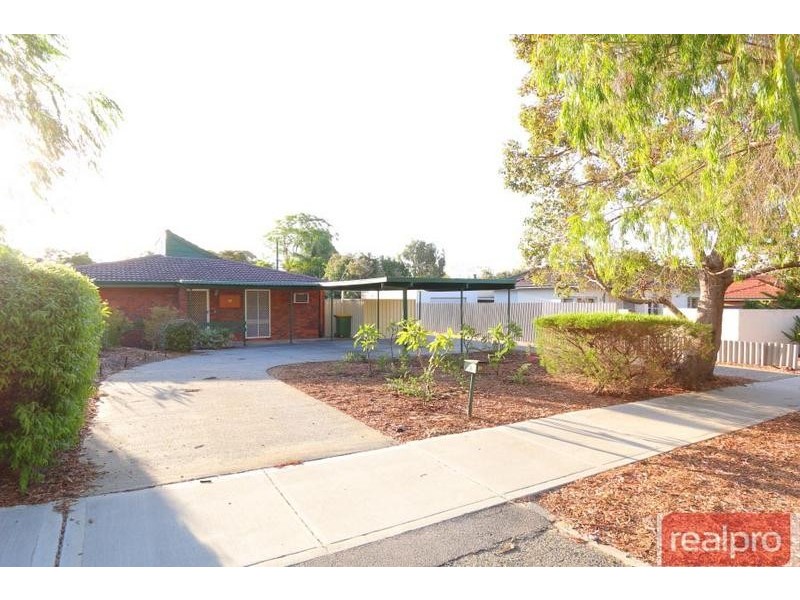 1/15 Edgecumbe Street, Como WA 6152