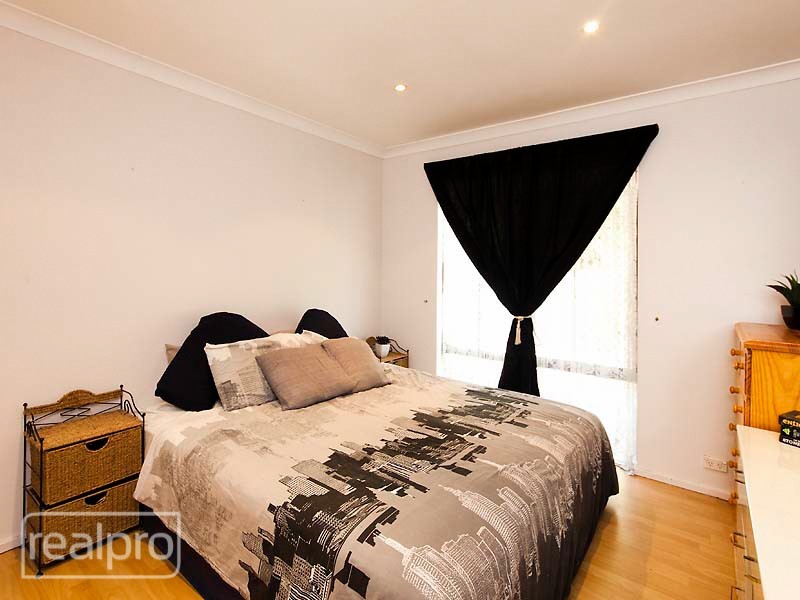 2/84 Clydesdale Street, Como WA 6152