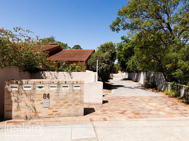 2/84 Clydesdale Street, Como WA 6152